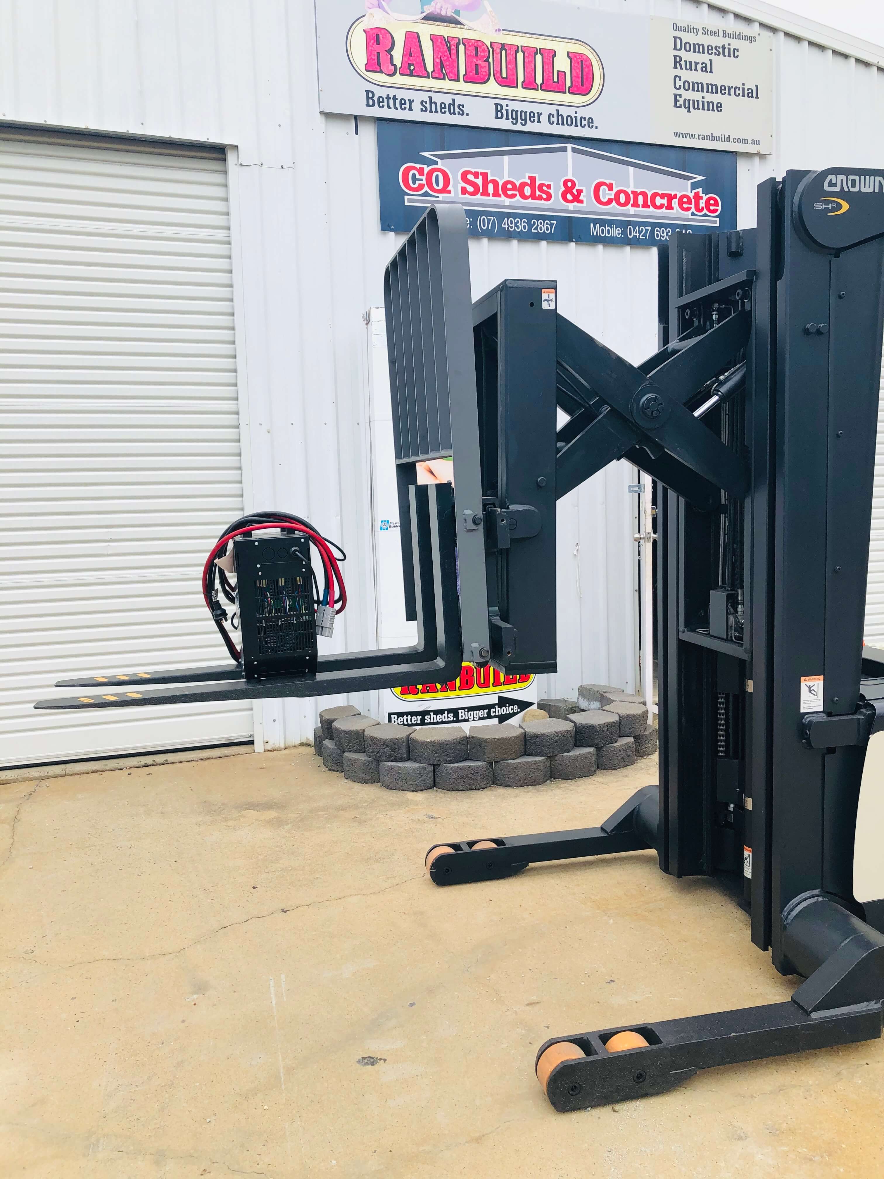 Crown Walkie Reach Truck SHR55416